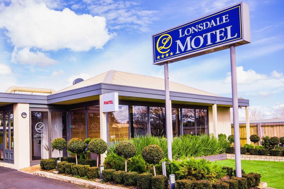 Hamilton Lonsdale Motel Motel in Victoria