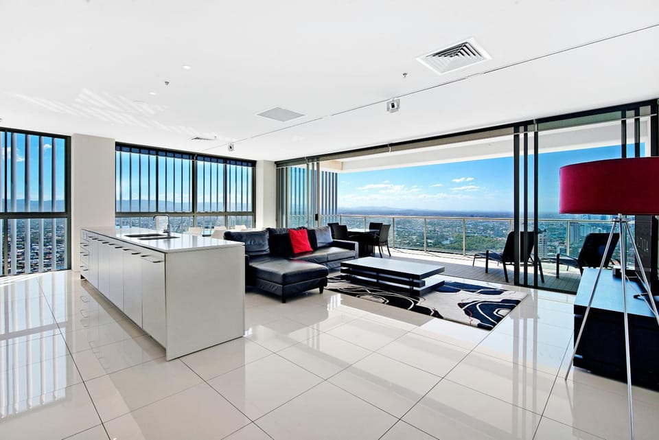 ULTIQA Air On Broadbeach Apartment hotel in Gold Coast