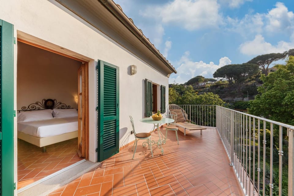 Hotel Cernia Isola Botanica Hotel in Tuscany