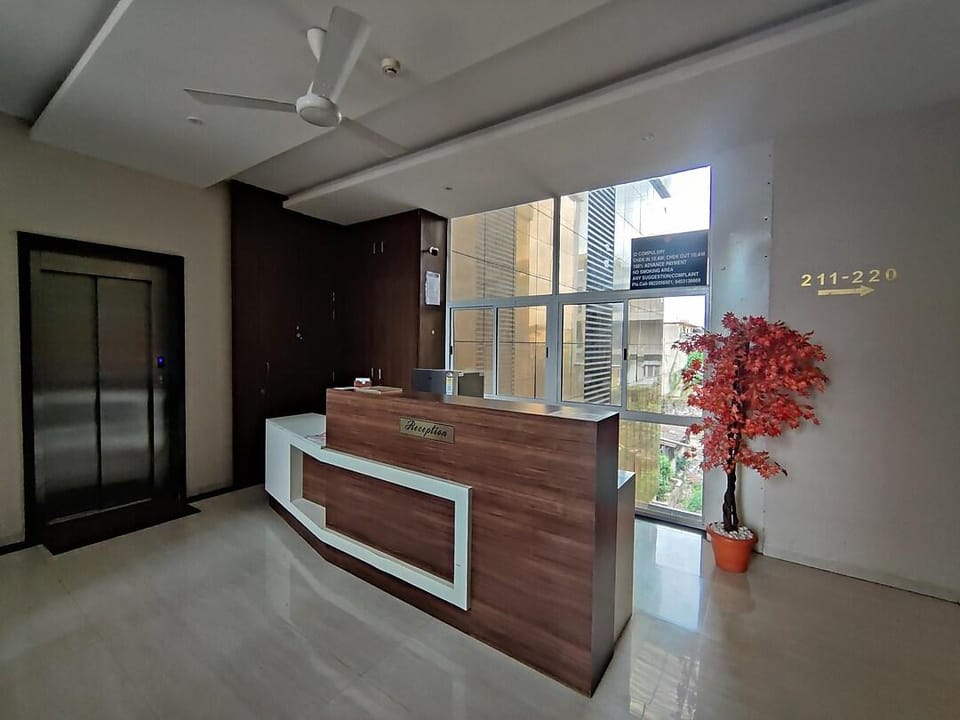 Hotel Runwal Tower, Ichalkaranji Hotel in Karnataka