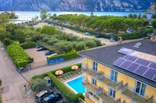 Hotel Roma Hotel in Nago–Torbole