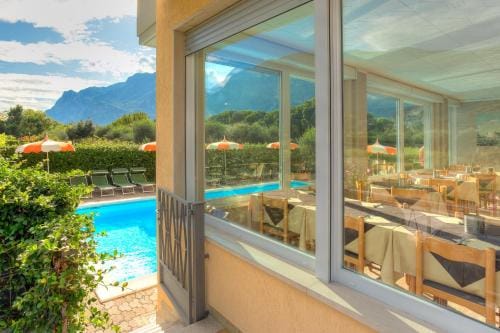 Hotel Roma Hotel in Nago–Torbole