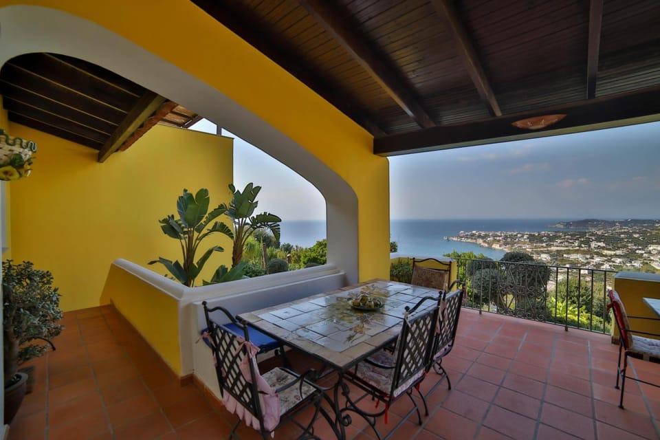 Sweetposeidon Hotel in Forio