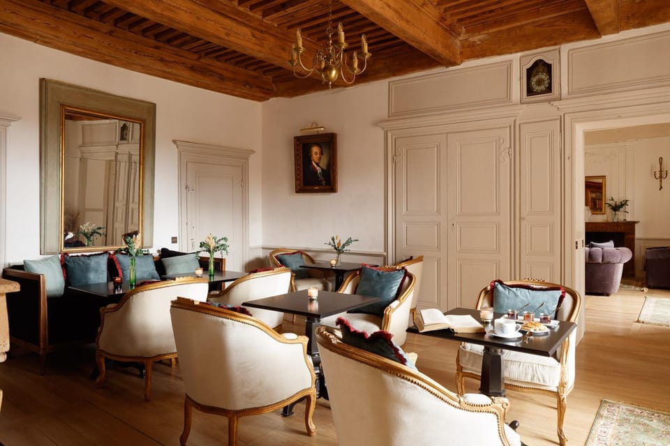 Chateau de Saint Vidal Hotel in Auvergne-Rhône-Alpes