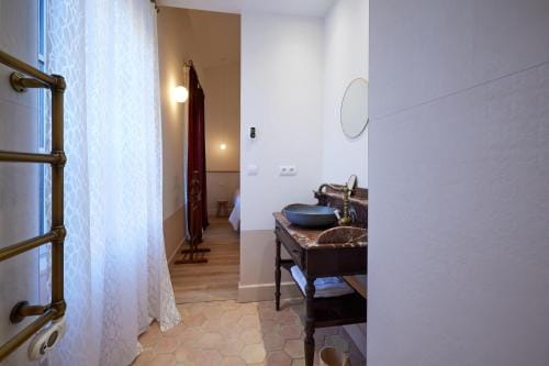 Le Clos des Merveilles Hotel in Rognes