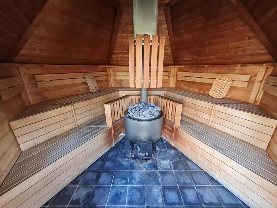 Parkhoeve Glamping Hotel in Flanders