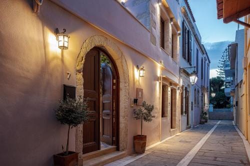 Philikon Luxury Suites Hotel in Rethymno