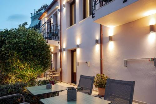 Philikon Luxury Suites Hotel in Rethymno