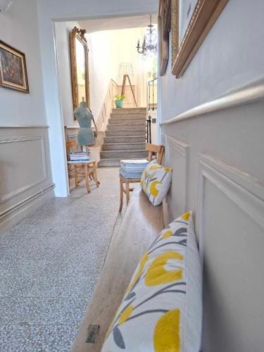 Mas Notre-Dame, Adults only, situation ideale, grand jardin paisible Hotel in Grospierres