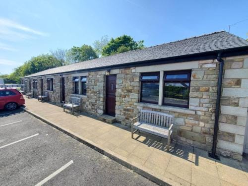 The Golden Ball Cottages Hotel in England