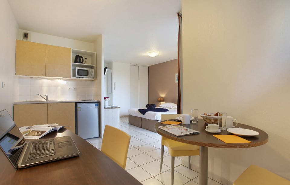 Aix en Provence Ouest Hotel in Aix-en-Provence