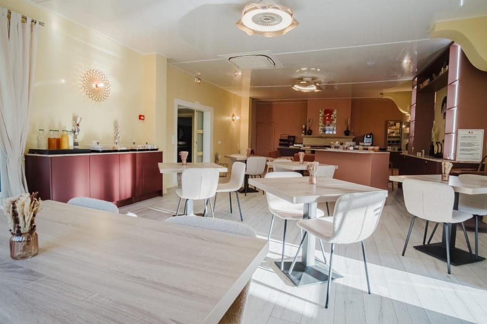 Logis Hotel des Granges Hotel in Arles