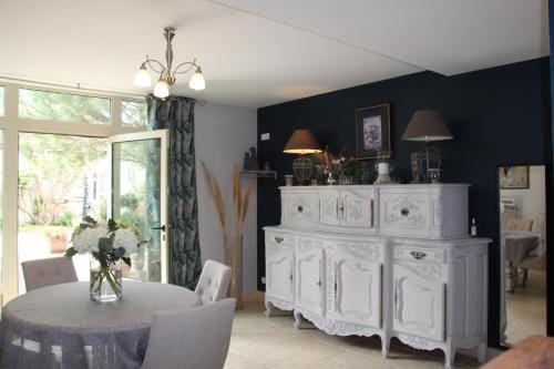 Le Clos de la Challangette Hotel in Beaune