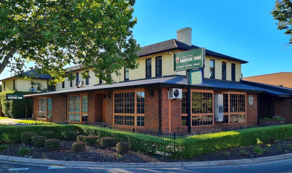 Seaton Arms Motor Inn Motel in Wodonga