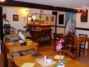 Les Vieilles Digues Hotel in Brittany