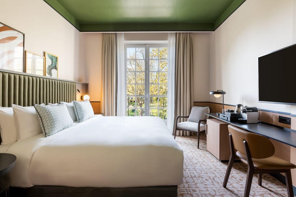 Guestroom