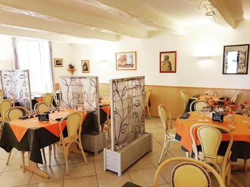 Hotel Restaurant le Provence Hotel in Brignoles