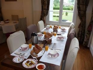 Manoir de la Marjolaine Hotel in Cabourg