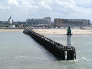 Citadel Hotel Hotel in Calais