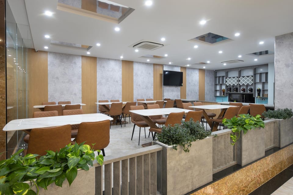 Hummer Hotel & Apartment Da Nang Beach Hotel in Da Nang