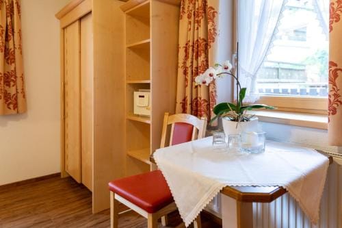 Hotel Garni Tyola Hotel in Ischgl