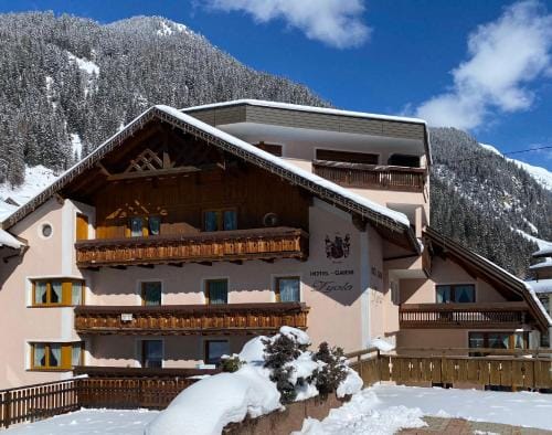Hotel Garni Tyola Hotel in Ischgl