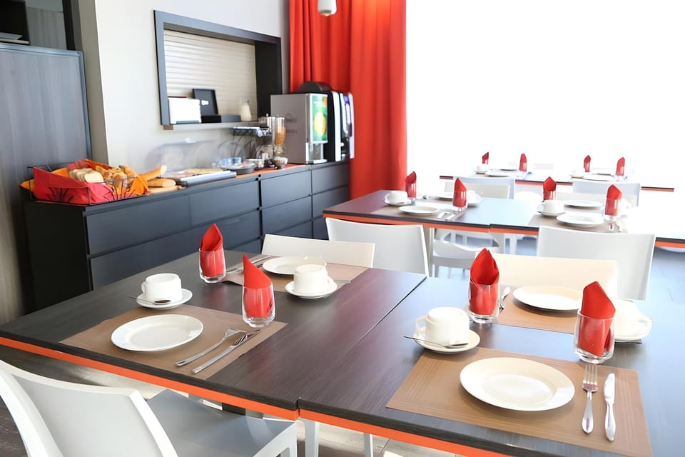 Adonis Paris Sud Hotel in Chevilly Larue