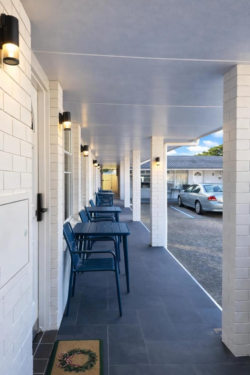 Cooks Endeavour Motor Inn Motel in Tweed Heads
