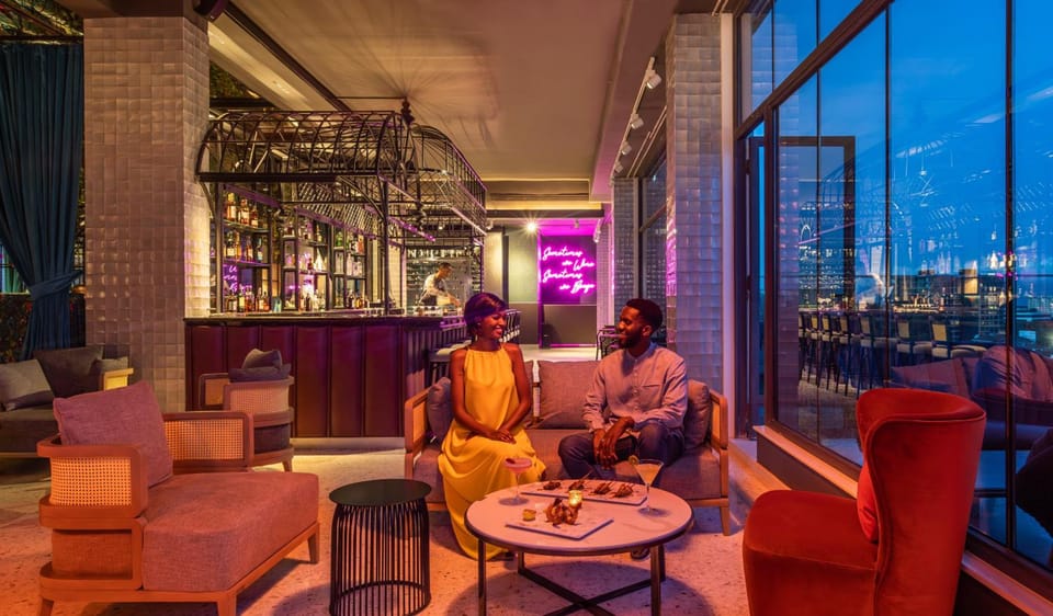 Bar/lounge