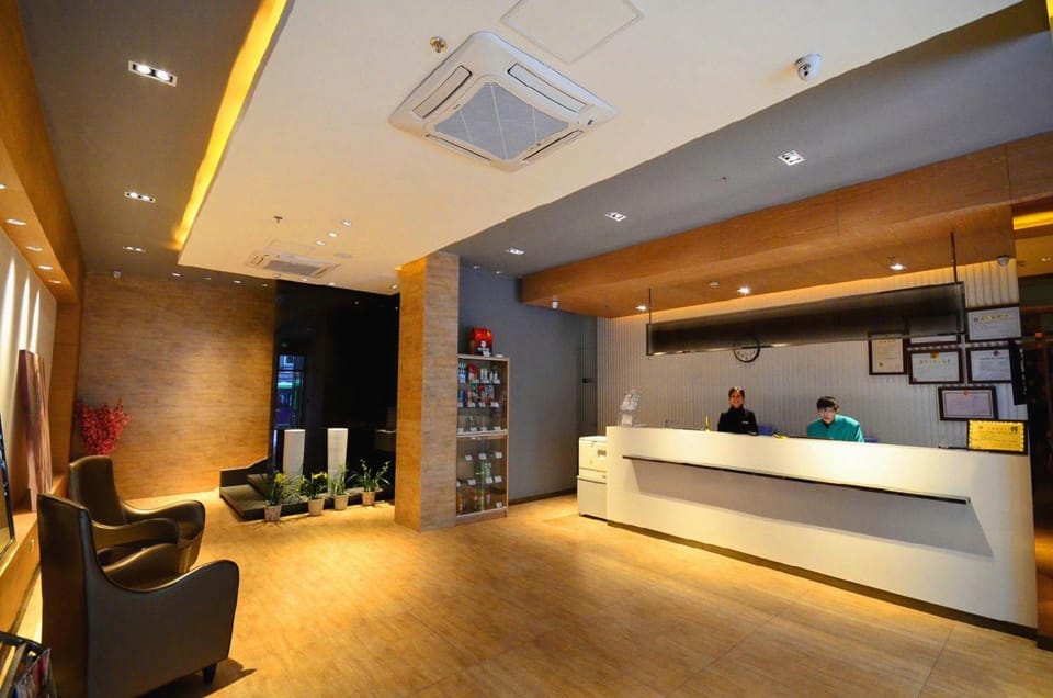 Jinjiang Inn Wuhan Zhonghua Road Hubu Alley Hotel in Wuhan