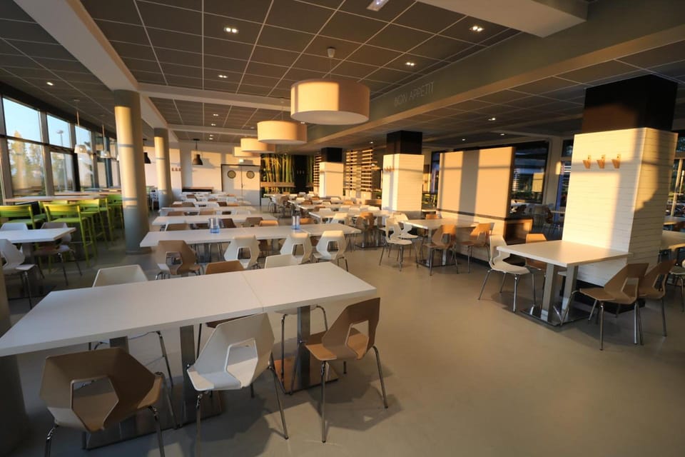 ETHIC ETAPES DIJON Accueil 24h24 et parking gratuit Hotel in Dijon