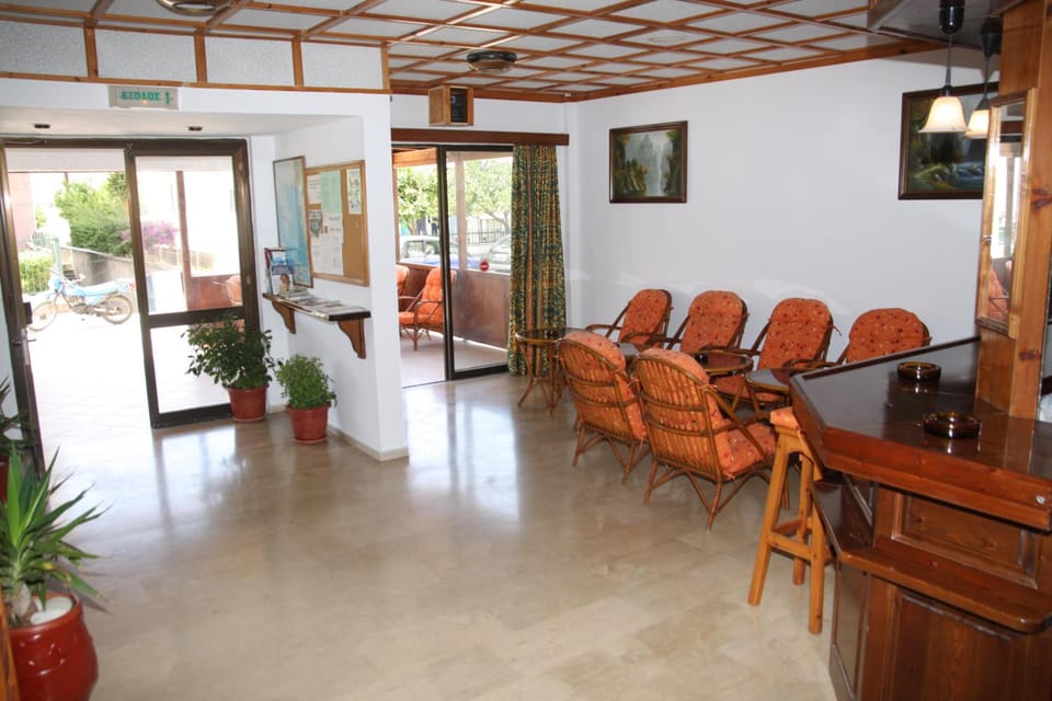 Bar/lounge