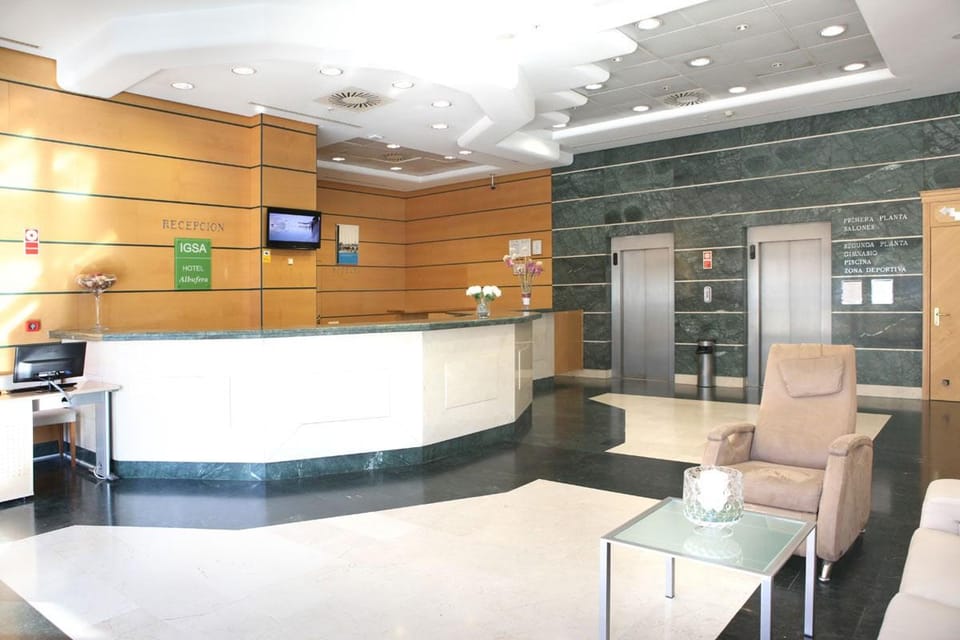 Hotel Albufera. Hotel in Valencia