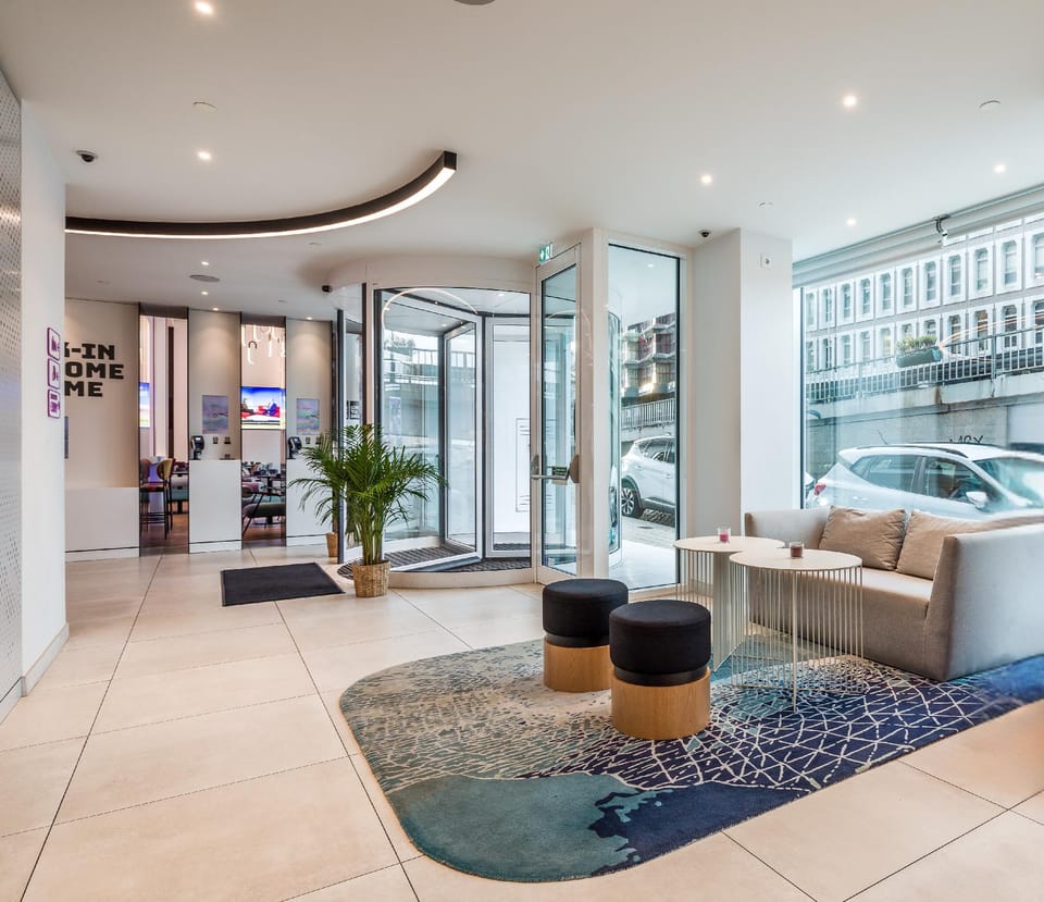 YOTEL Porto Hotel in Porto