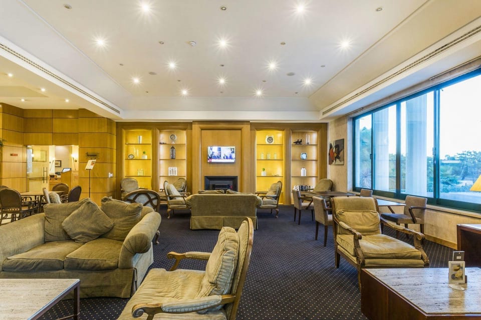 Riviera Hotel Hotel in Carcavelos