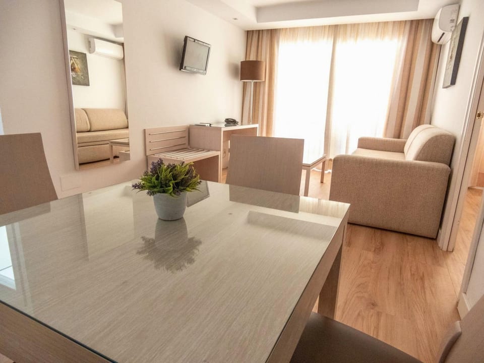 Puerto Azul Marbella Apartment hotel in Marbella