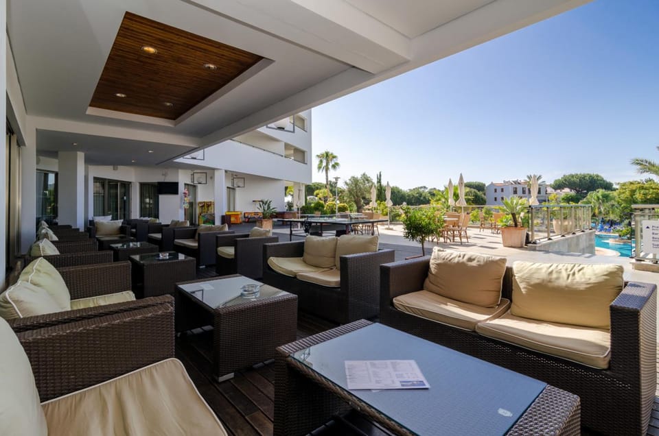 Bar/lounge