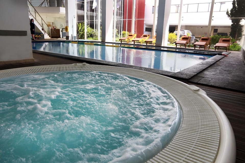 Hot tub