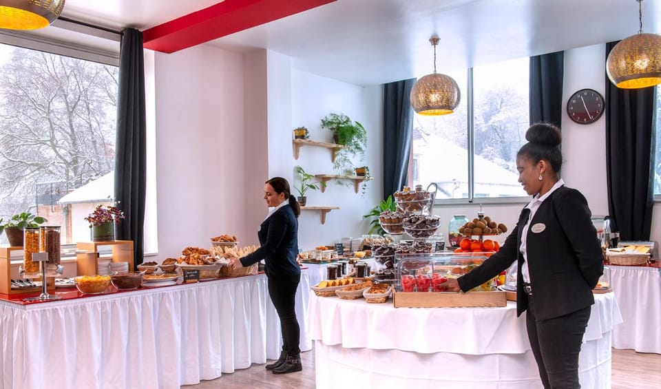 Le Green des Impressionnistes - Cergy-Pontoise Hotel in Pontoise