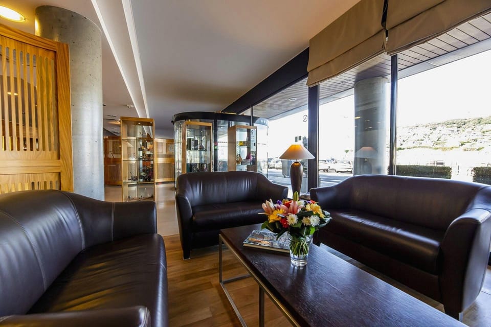 Hotel Le Grand Pavois Hotel in Normandy