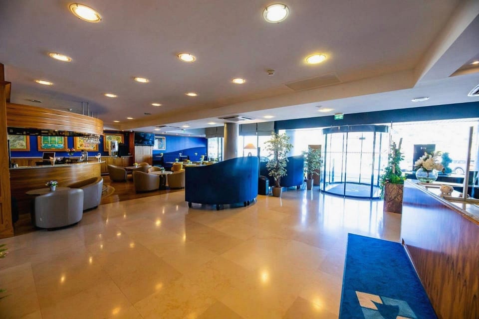 Hotel Le Grand Pavois Hotel in Normandy