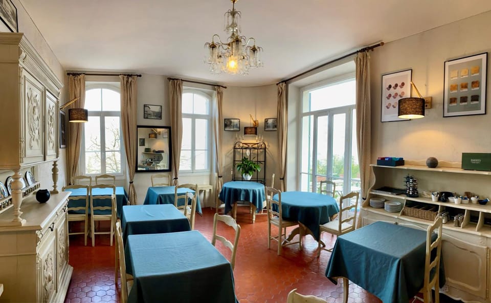 Logis Hotel La Bellaudiere Hotel in Grasse