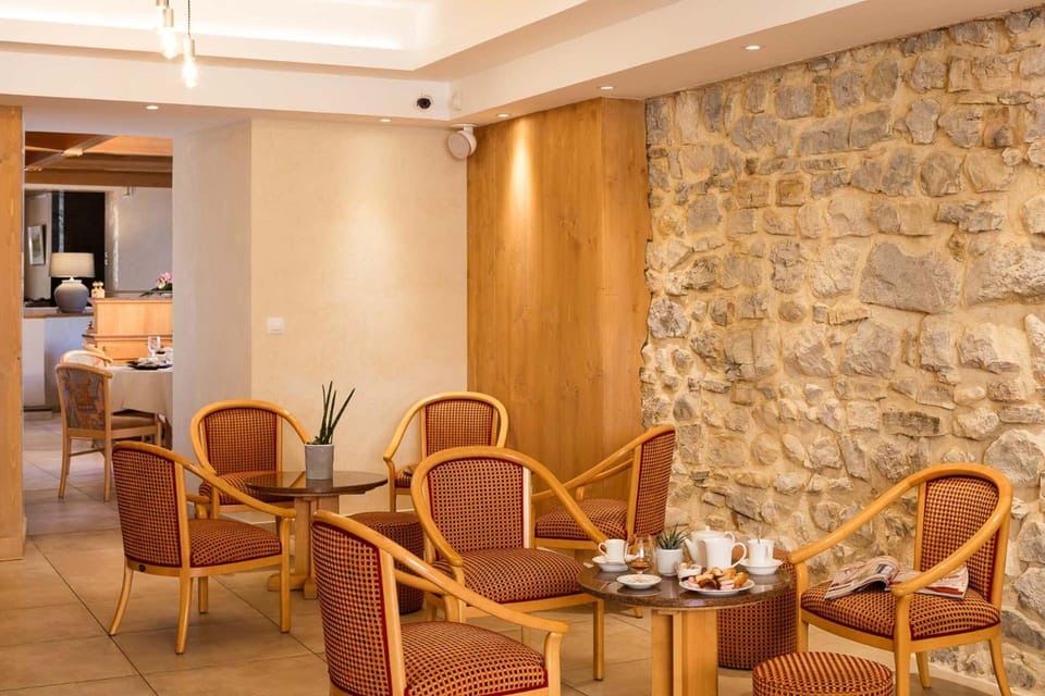 Hotel le Chalet Hotel in Provence-Alpes-Côte d'Azur