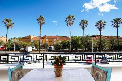 Residence Les Mandariniers Hotel in Hyères