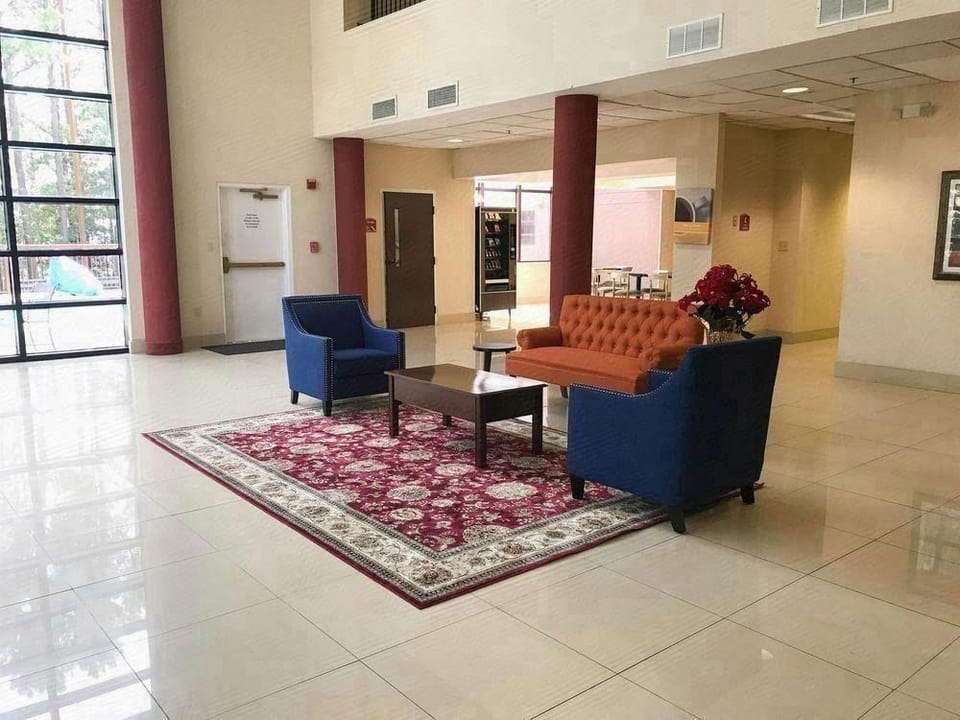 Budgetel Inns & Suites - Atlanta Galleria Stadium Hotel in Smyrna