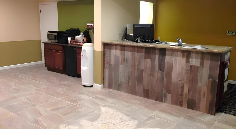 Budget Inn Expressway Hub Motel in Rohnert Park