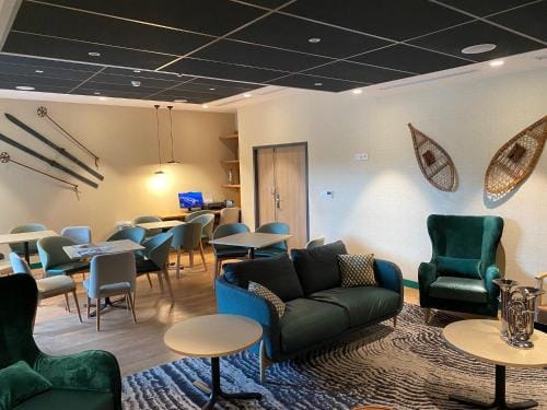 DOMITYS L'HOROLOGIA Hotel in Haute-Savoie