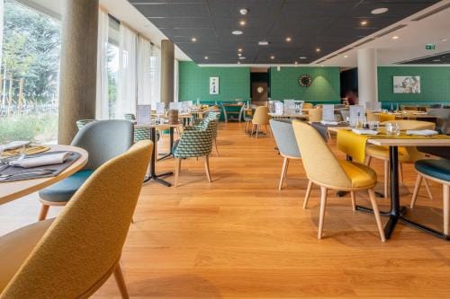 DOMITYS L'HOROLOGIA Hotel in Haute-Savoie