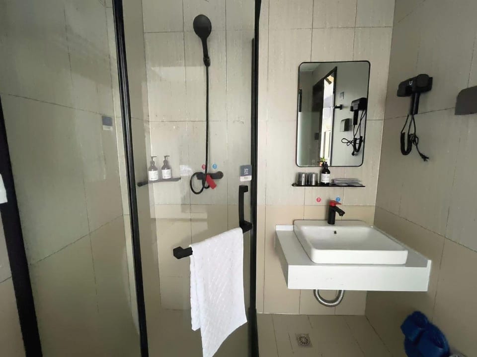 Thank Hotel Jiangsu Suzhou Kunshan West Yingbin Road Hotel in Shanghai