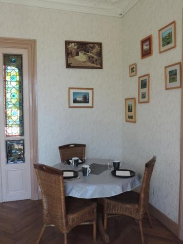 Manoir Le Parc near Paris & Disneyland Hotel in Île-de-France